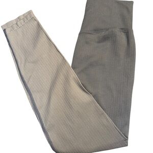 Victoria’s Secret PINK Two-Tone Ribbed Tights